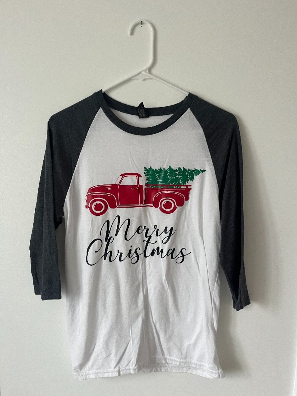 Merry Christmas 3/4 Length Long Sleeve Tee Size Small
